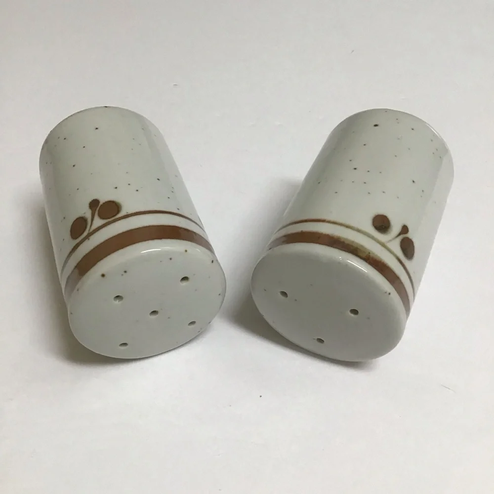 Otagiri Japan Brown Speckled Stoneware Salt & Pepper Shakers Boho Vintage Japan